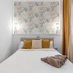 Home2book Charming Design Canteras *
